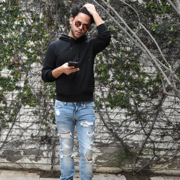 Meet your Posher, Dwight - Picture 2 of 6